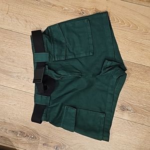 Aritzia TNA Cargo shorts